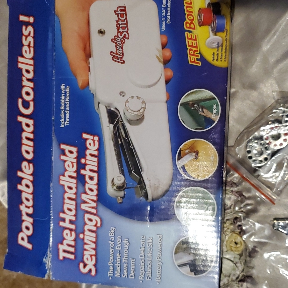 HANDY STITCH Handheld Sewing Machine - Picture 2 of 4